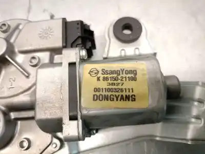 Автозапчастина б/у двигатель заднього склоочисника для ssangyong rodius ii 2.0 xdi посилання на oem iam 8615021100  8615021100