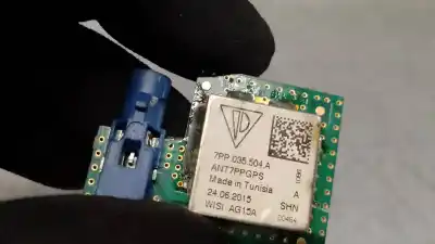 Автозапчасти б/у антенна за porsche cayenne (92a) 4.2 s diesel ссылки oem iam 7pp035504a  7pp035504a