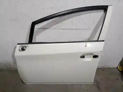 Second-hand car spare part  for TOYOTA PRIUS (NHW30)  OEM IAM references 6700247070  6700247070