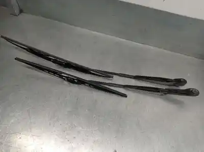 Second-hand car spare part front right windshield wiper arm for renault clio ii fase i (b/cbo) 1.6 initiale (b/cbod) 90 cv / 66 kw oem iam references 7700847570  7700847571