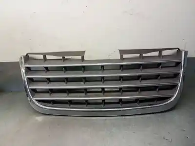Second-hand car spare part front grille for chrysler grand voyager v (rt) 2.8 crd oem iam references 05113127aa