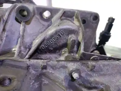 Second-hand car spare part gearbox for renault clio ii fase i (b/cbo) 1.6 initiale (b/cbod) 90 cv / 66 kw oem iam references jb1183 c0324796 7701700515