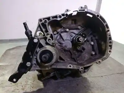 Second-hand car spare part Gearbox for RENAULT CLIO II FASE I (B/CBO) 1.6 Initiale (B/CBOD) 90 CV / 66 KW OEM IAM references JB1183 C0324796 7701700515