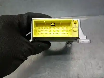 Pièce détachée automobile d'occasion boitier de commande d'airbag pour toyota prius (nhw30) executive références oem iam 8917047100  8917047100