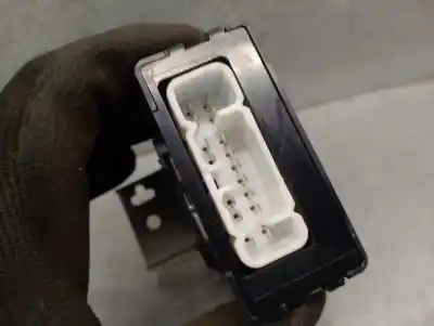 Second-hand car spare part electronic module for toyota corolla (_e12_) 2.0 d-4d (cde120r_, cde120l_) oem iam references 8865002380  