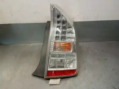 Автозапчастина б/у правий ліхтар для toyota prius (nhw30) executive посилання на oem iam 8155147122