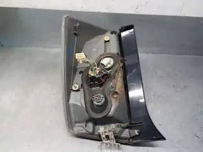 Автозапчастина б/у правий ліхтар для toyota prius (nhw30) executive посилання на oem iam 8155147122  8155147122