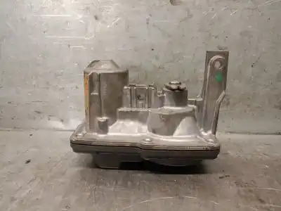 İkinci el araba yedek parçası KELEBEK KUTUSU için VOLKSWAGEN PASSAT B8 (3G2, CB2)  OEM IAM referansları 5Q0253691J  5Q0253692B