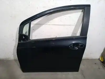 Tweedehands auto-onderdeel  voor TOYOTA YARIS (_P9_)  OEM IAM-referenties 670020D170  670020D170