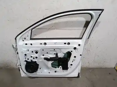 Автозапчасти б/у дверь передняя правая за opel corsa f corsa-e (68) ссылки oem iam   