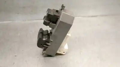 Second-hand car spare part left front power window switch for toyota yaris (_p9_) 1.4 d-4d (nlp90_) oem iam references 192926  