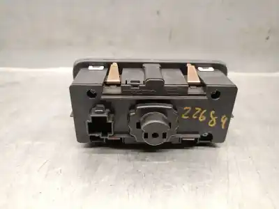 Second-hand car spare part headlights switch for volvo v40 fastback (525) d2 oem iam references 31443833  31443833