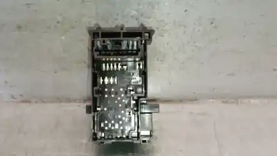 Автозапчастина б/у передній правий віконний вимикач для toyota c-hr (_x1_) 1.8 hybrid (zyx10_, zyx11_) посилання на oem iam 193170  