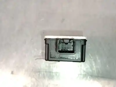 Second-hand car spare part central locking pump for volvo v40 fastback (525) d2 oem iam references 31419137  