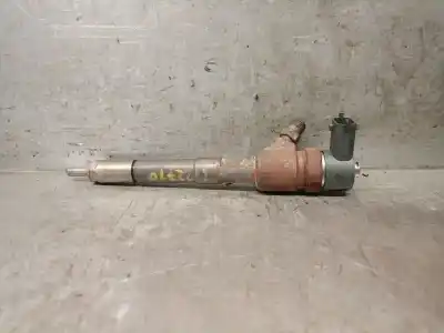 Recambio de automóvil de segunda mano de inyector para fiat doblo cargo (263_) 1.3 d multijet referencias oem iam 0445110351