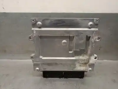 Second-hand car spare part ecu engine control for volvo v40 fastback (525) d2 oem iam references 31452623  