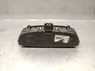 Second-hand car spare part interior light for volvo v40 fastback (525) d2 oem iam references 31351313  31351313