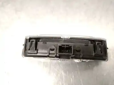 Second-hand car spare part interior light for volvo v40 fastback (525) d2 oem iam references 31351313  31351313