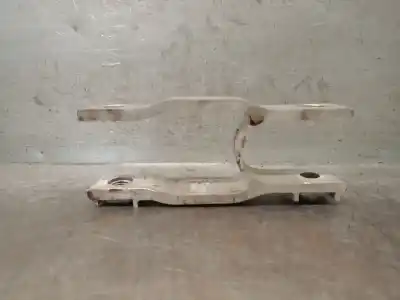 Автозапчастина б/у підтримка двигуна для volvo v40 fastback (525) d2 посилання на oem iam 31359645