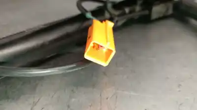 Peça sobressalente para automóvel em segunda mão pré-tensor de airbag direito por ford focus c-max (cap) 1.6 tdci cat referências oem iam 3m51r61208ad 605200c autoliv 1486003