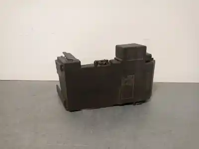 Peça sobressalente para automóvel em segunda mão CAIXA DE FUSÍVEIS E RELÉS por PEUGEOT 3008 MONOSPACE (0U_)  Referências OEM IAM 9666527580  