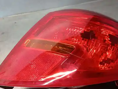 Автозапчастина б/у правий ліхтар для opel meriva b monospace (s10) 1.6 cdti (75) посилання на oem iam 13432357  1222469