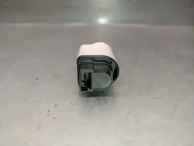 Second-hand car spare part sensor for opel corsa f corsa-e (68) oem iam references 9813503180  