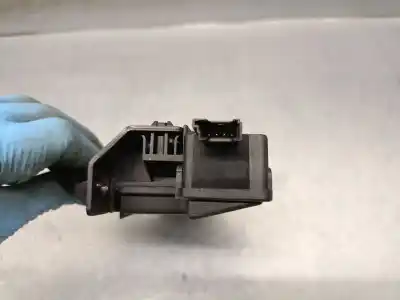 Second-hand car spare part trunk lock for bmw 3 (e90) 320 d oem iam references 7840617  51247840617