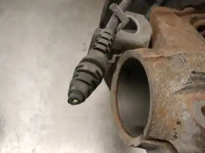 Pezzo di ricambio per auto di seconda mano attacco anteriore destro per audi a3 (8p1) 2.0 tdi 16v riferimenti oem iam 1k0407256aa  1k0407256aa