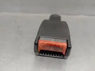Pezzo di ricambio per auto di seconda mano gancio per cintura per opel corsa a fastback (s83) 1.2 s (f08, m08, f68, m68) riferimenti oem iam 90138282  