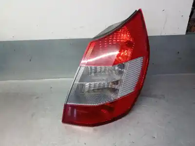 Автозапчастина б/у правий ліхтар для renault scenic ii 1.5 dci diesel посилання на oem iam 8200493375