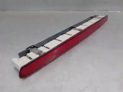 Peça sobressalente para automóvel em segunda mão farolim de travão central por audi a3 (8p1) s3 quattro referências oem iam 8p3945097  8p3945097