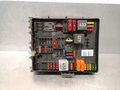 Peça sobressalente para automóvel em segunda mão caixa de fusíveis e relés por audi a3 (8p1) 2.0 tdi 16v referências oem iam 1k0937124h