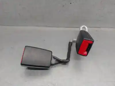 Peça sobressalente para automóvel em segunda mão  por AUDI A3 (8P1)  Referências OEM IAM 8P0857739C  8P0857739C