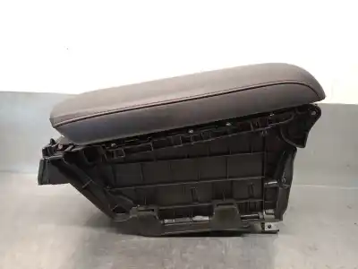 Second-hand car spare part center console for mazda 3 fastback (bp) 2.0 skyactiv-g m hybrid oem iam references bdgf64441