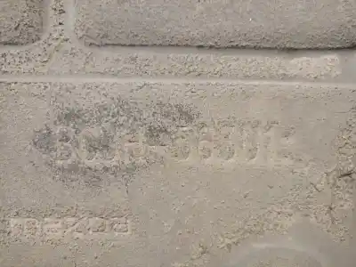 Автозапчастина б/у покрішка для mazda 3 fastback (bp) 2.0 skyactiv-g m hybrid посилання на oem iam bcjh563h1 cesta 50 