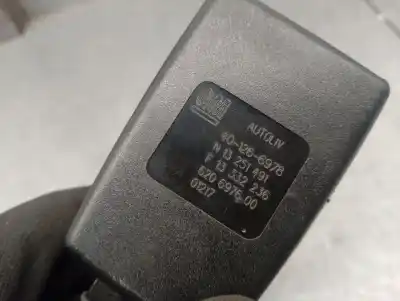 Peça sobressalente para automóvel em segunda mão chicote / encaixe cinto segurança por opel zafira tourer c (p12) 1.6 cdti (75) referências oem iam 13332236  13332236