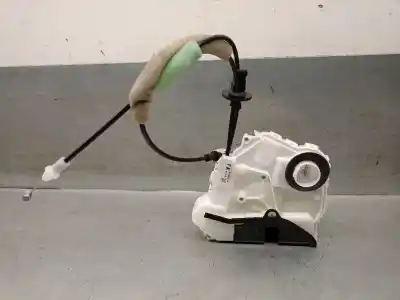 Second-hand car spare part front right door lock for mazda 3 fastback (bp) 2.0 skyactiv-g m hybrid oem iam references   
