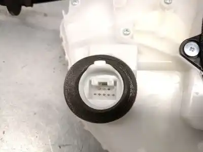 Автозапчасти б/у замок левой передней двери за mazda 3 fastback (bp) 2.0 skyactiv-g m hybrid ссылки oem iam   