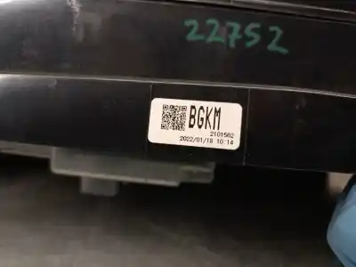 Second-hand car spare part multifunction display for mazda 3 fastback (bp) 2.0 skyactiv-g m hybrid oem iam references hu013a  