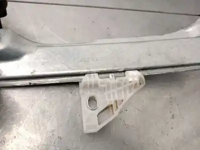 Second-hand car spare part passenger side right window regulator for mazda 3 fastback (bp) 2.0 skyactiv-g m hybrid oem iam references bcjh5858x  