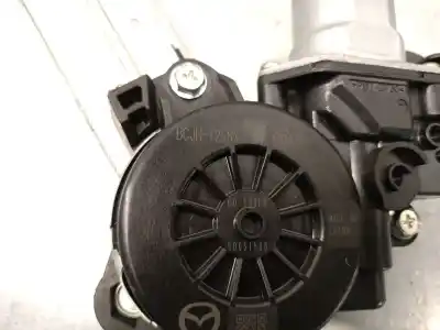 Автозапчастина б/у регулятор склона задній лівий для mazda 3 fastback (bp) 2.0 skyactiv-g m hybrid посилання на oem iam bcjh7258x  