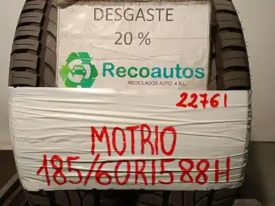 Recambio de automóvil de segunda mano de NEUMATICO/S para RENAULT CLIO III (BR0/1, CR0/1) 1.5 DCI (BR17, CR17) referencias OEM IAM 18560R1588H  