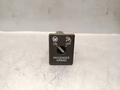 Second-hand car spare part switch for mazda 3 fastback (bp) 2.0 skyactiv-g m hybrid oem iam references da6a666h0a