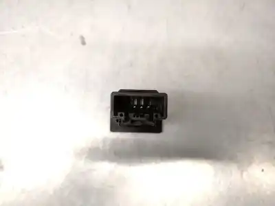 Second-hand car spare part switch for mazda 3 fastback (bp) 2.0 skyactiv-g m hybrid oem iam references da6a666h0a  