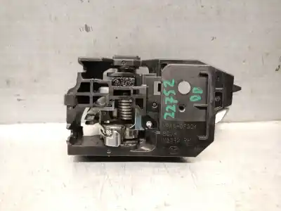 Second-hand car spare part interior right front handle for mazda 3 fastback (bp) 2.0 skyactiv-g m hybrid oem iam references bcjhv8392  