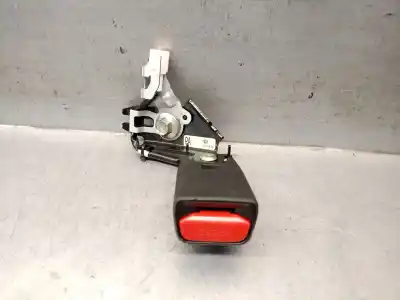 Peça sobressalente para automóvel em segunda mão chicote / encaixe cinto segurança traseiro esquerdo por mazda 3 fastback (bp) 2.0 skyactiv-g m hybrid referências oem iam bah150037j  