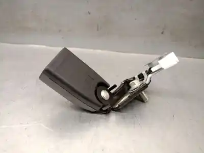 Peça sobressalente para automóvel em segunda mão chicote / encaixe cinto segurança traseiro esquerdo por mazda 3 fastback (bp) 2.0 skyactiv-g m hybrid referências oem iam bah150037j  