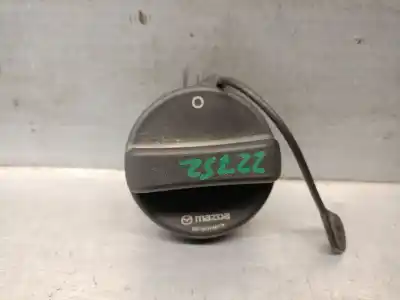 Second-hand car spare part fuel cap for mazda 3 fastback (bp) 2.0 skyactiv-g m hybrid oem iam references 22011307241