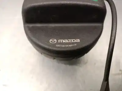 Автозапчастина б/у колпачка паливна для mazda 3 fastback (bp) 2.0 skyactiv-g m hybrid посилання на oem iam 22011307241  